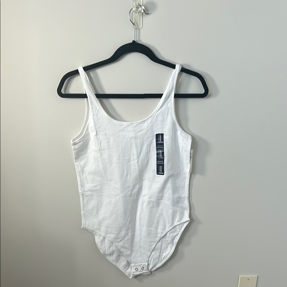 White Sleeveless Bodysuit - Picture 1 of 4
